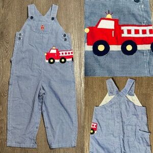 Boys Boutique Firetruck Gingham Romper one piece overall Size 4T Toddler EUC